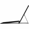 نمای نیمه‌جانبی Surface Pro 7 همراه کیبورد تایپ کاور