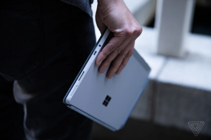 Laptok Surface Go3